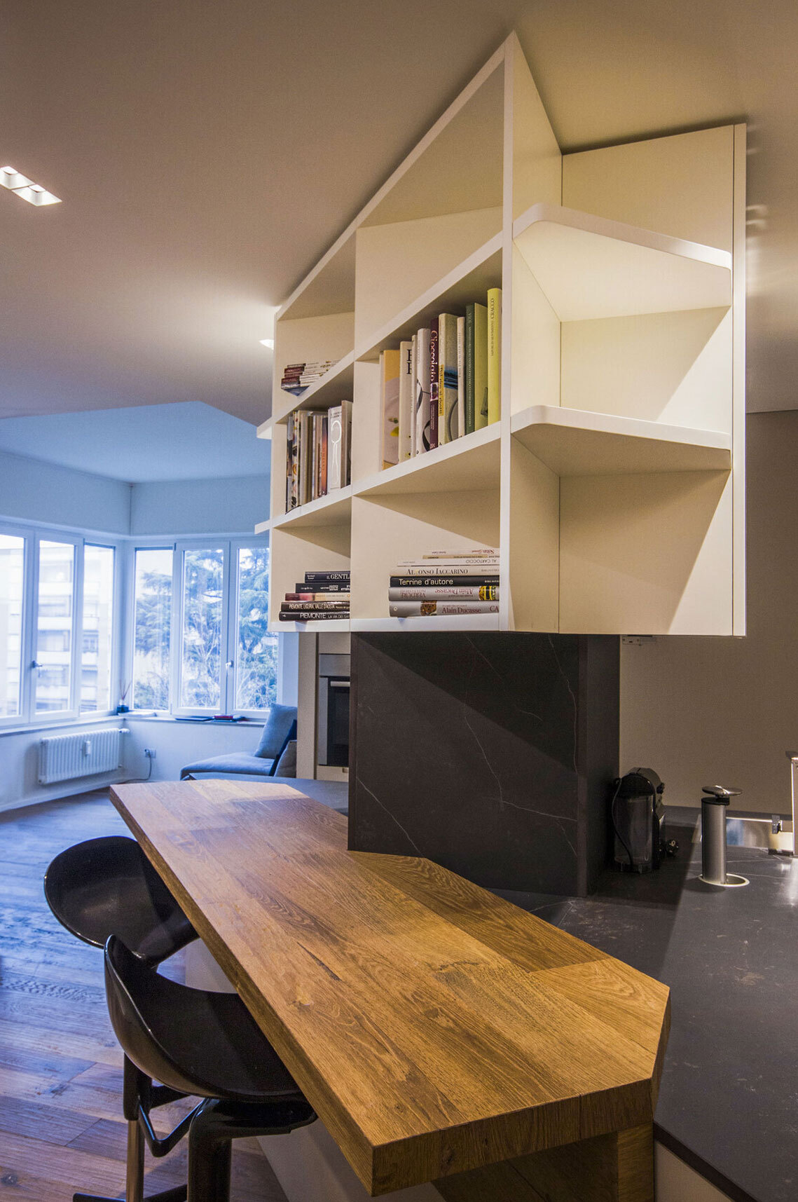 cucina-su-misura-triangola-penisola-delma-cucine-manfredda5.jpg